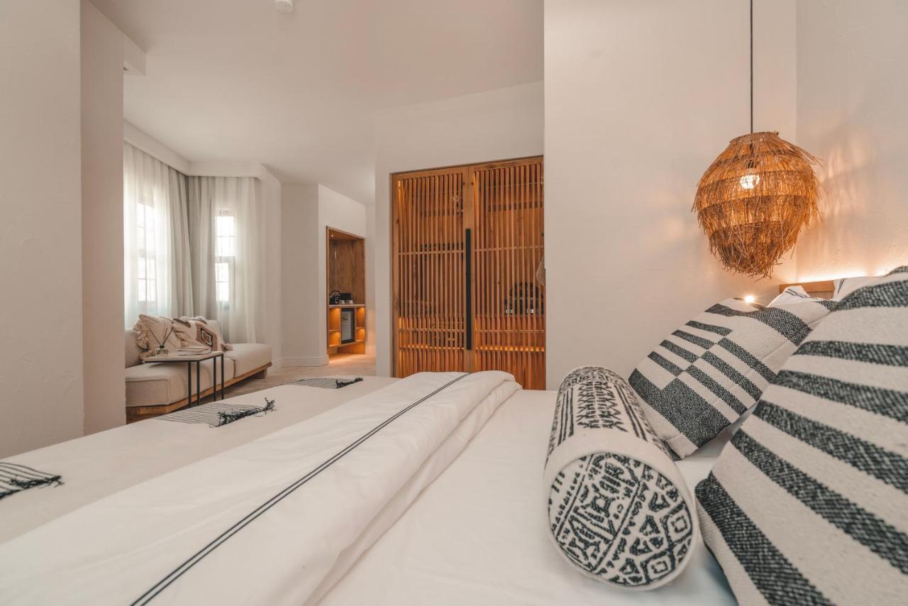 6 Rooms By Azumare Side Eksteriør bilde